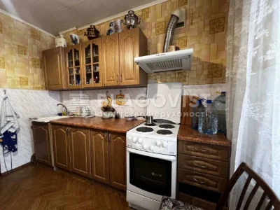 Продаж 3-к. квартири 83м2 на Позняках_вул. Княжий Затон, 14-