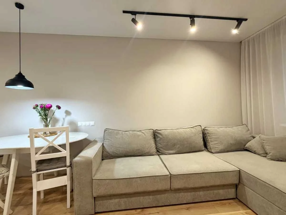 For Sale: Beautiful 2-room apartment in a new building on Pobeda-6.