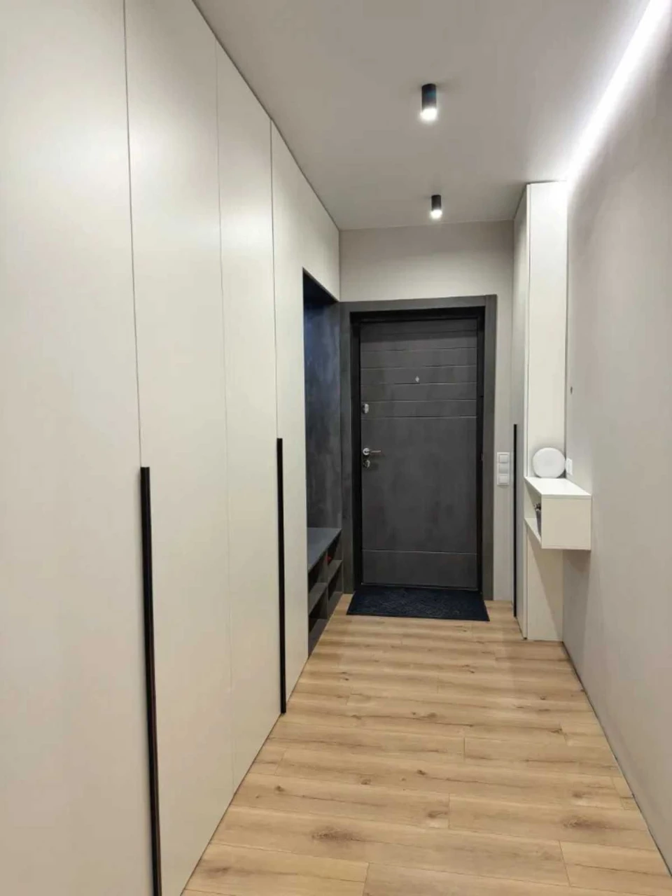For Sale: Beautiful 2-room apartment in a new building on Pobeda-6.