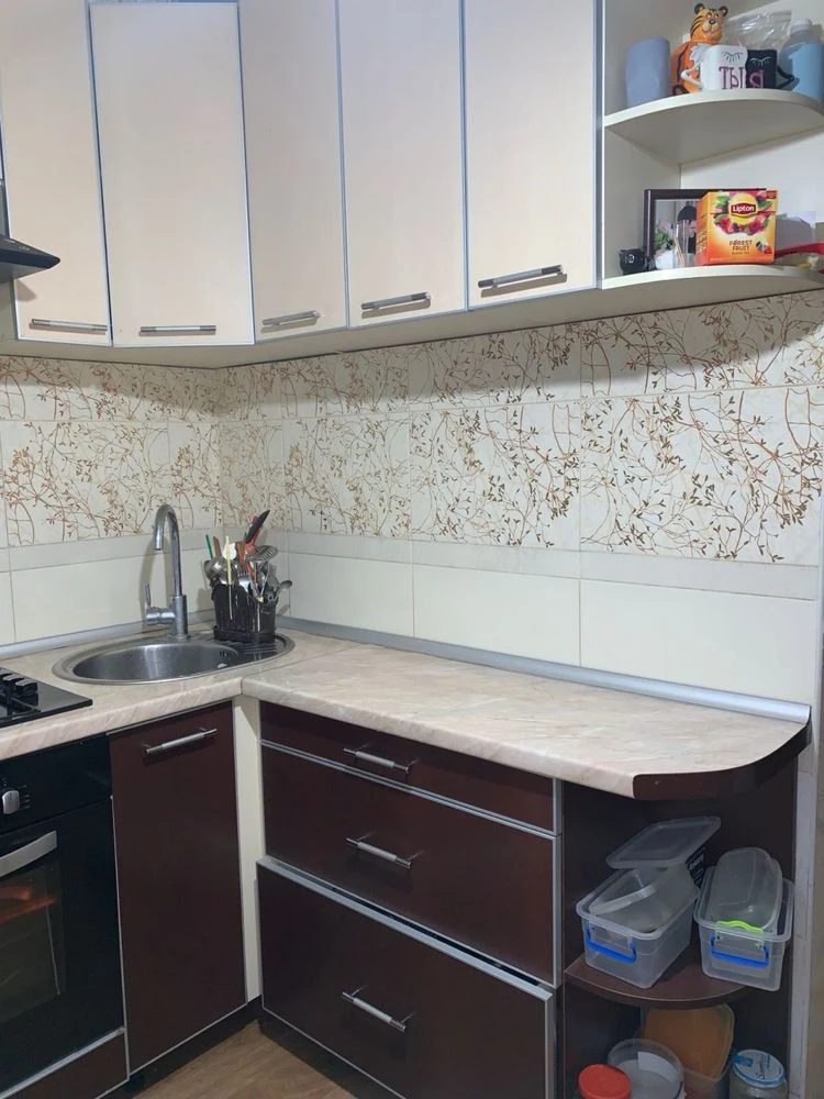 For sale 3-room apartment in the Znapa area