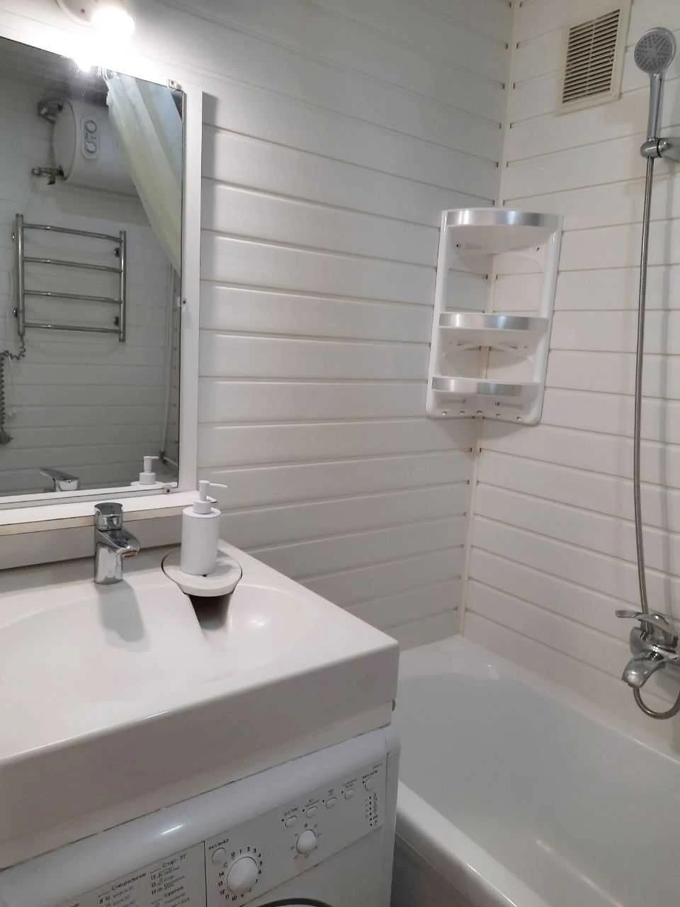 Продам 1к.квартиру,капремонт,3\9,кирпич,м.23 Августа (405376