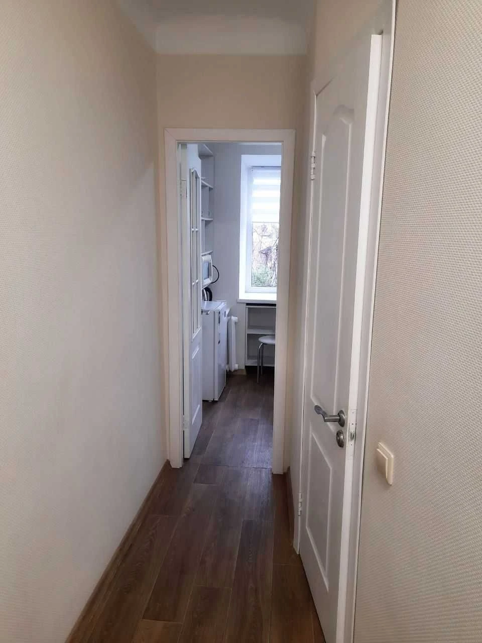Продам 1к.квартиру,капремонт,3\9,кирпич,м.23 Августа (405376