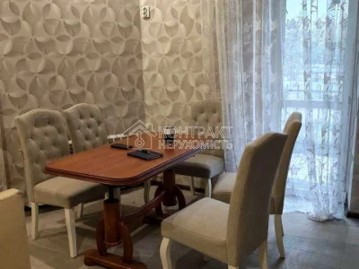 Apartment. Харьков, Героев Харькова проспект