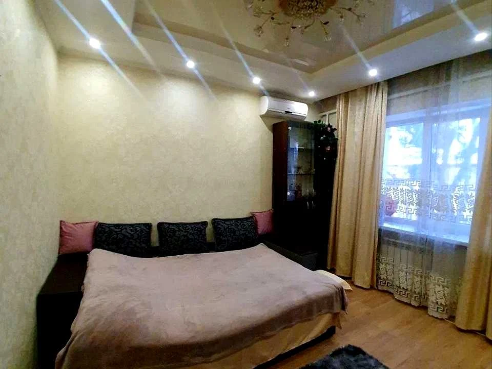 Apartment. Kharkivsky Division Street, Kharkiv