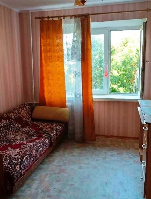 Студія 7 м², 1 комната, район ХТЗ, метро "Тракторний завод", Індустриаль
