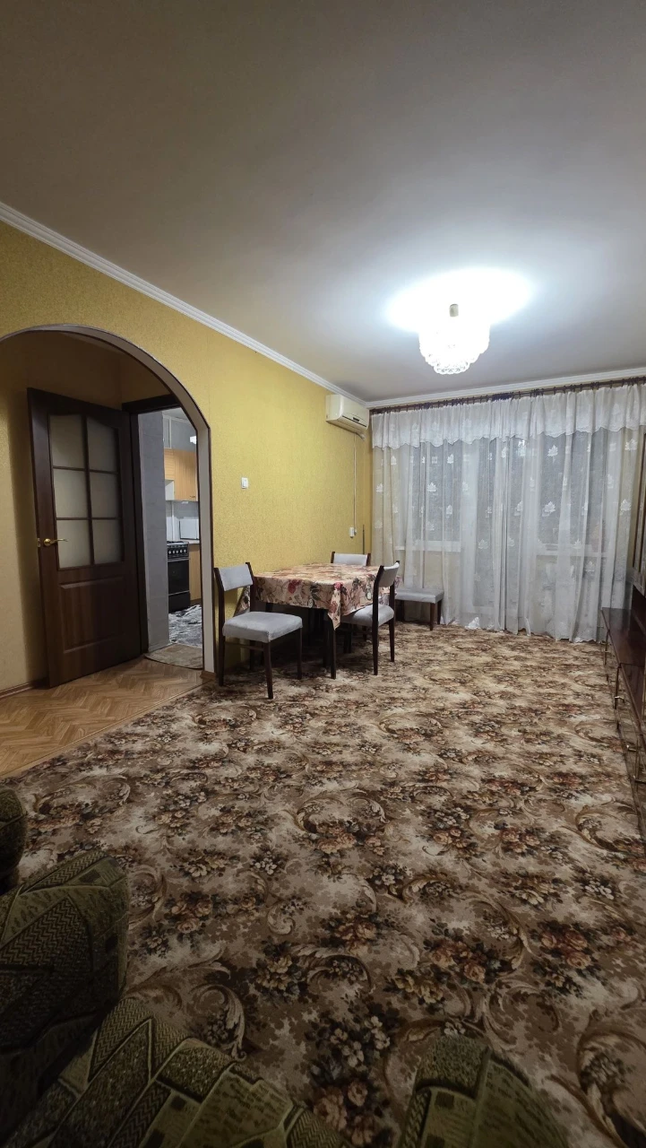 3 bedroom apartment in the area of Avot vokzalu, 3/5