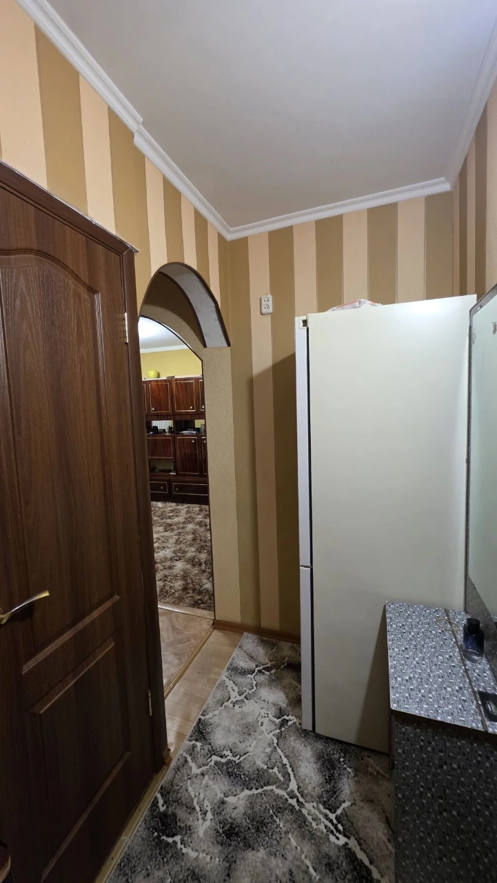 3 bedroom apartment in the area of Avot vokzalu, 3/5