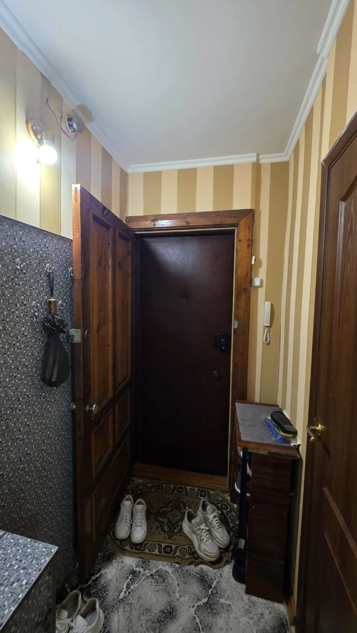 3 bedroom apartment in the area of Avot vokzalu, 3/5