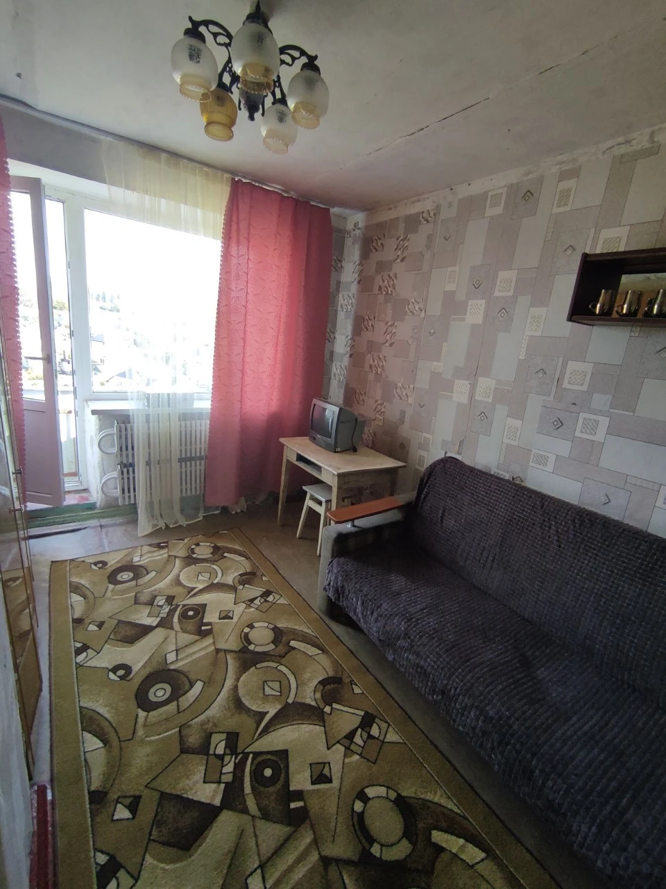 One-bedroom apartment for sale