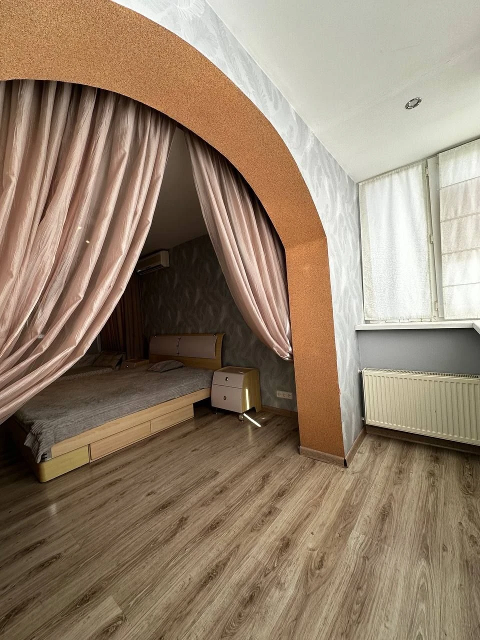 Apartment for Sale Near the Sea, 93 sq m with a Gift