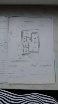 Цена снижена. Продам 3-комнатную квартиру улучшенного планировки