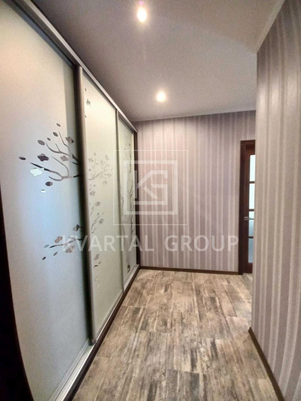 Sale / Apartment / вул. Нове шосе, Bucha GAS Minimum paperwork