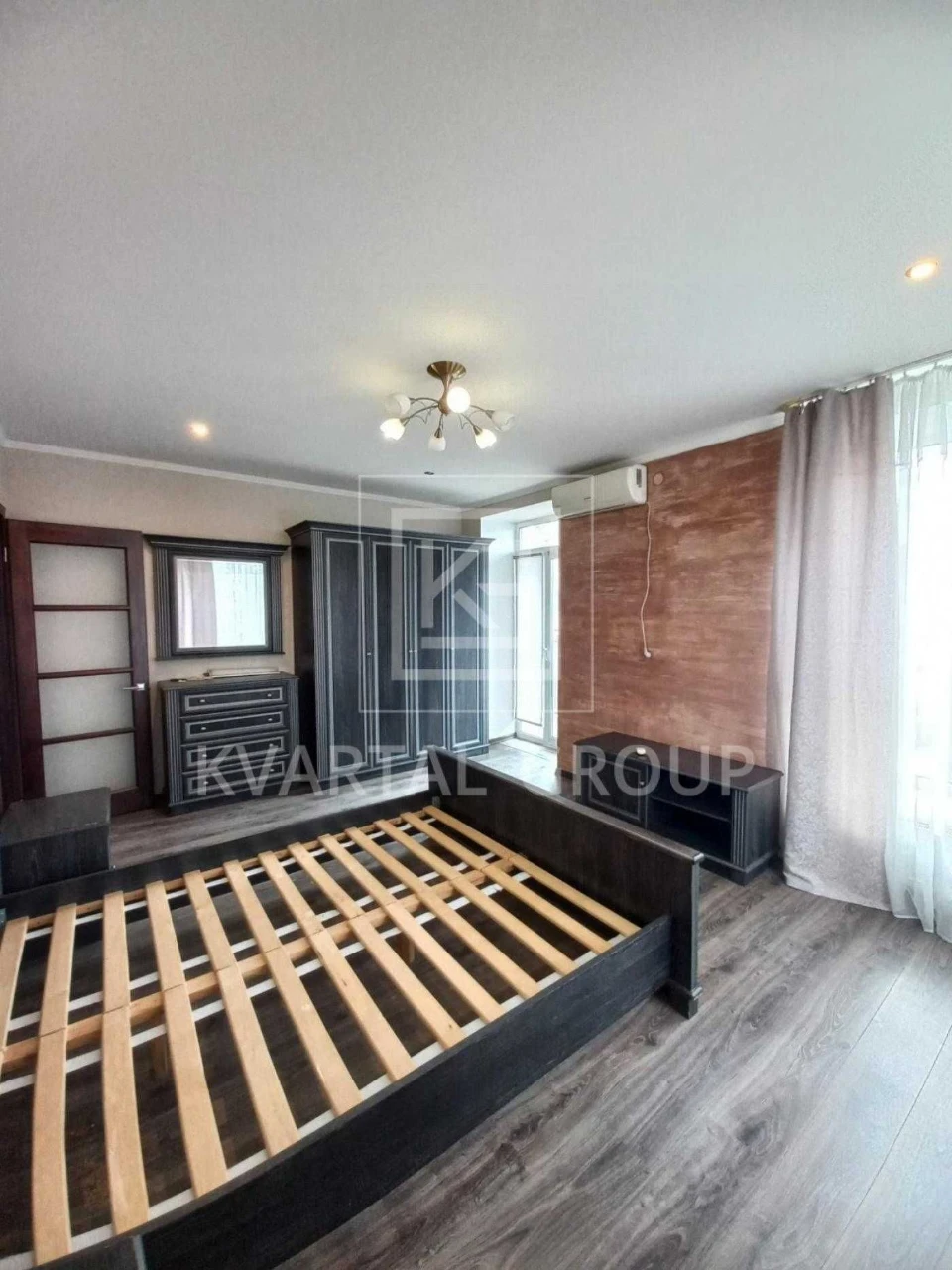 Sale / Apartment / вул. Нове шосе, Bucha GAS Minimum paperwork