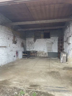 For Sale: Excellent Garage