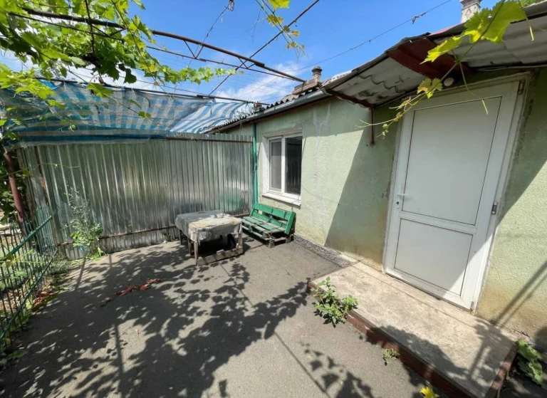 For sale house in the suburbs of Chernomorsk