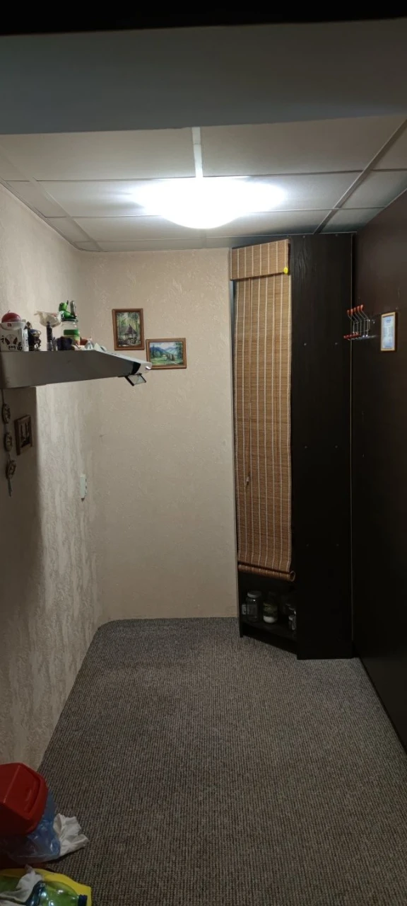 Room for sale in a dormitory
