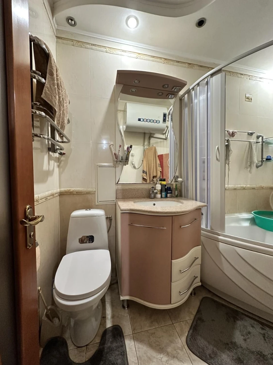 Продається 3-кімнатна квартира на вулиці Семена Палія (3-384-233