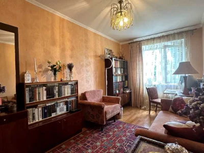 Apartment. Odesa, Prince Volodymyr Avenue