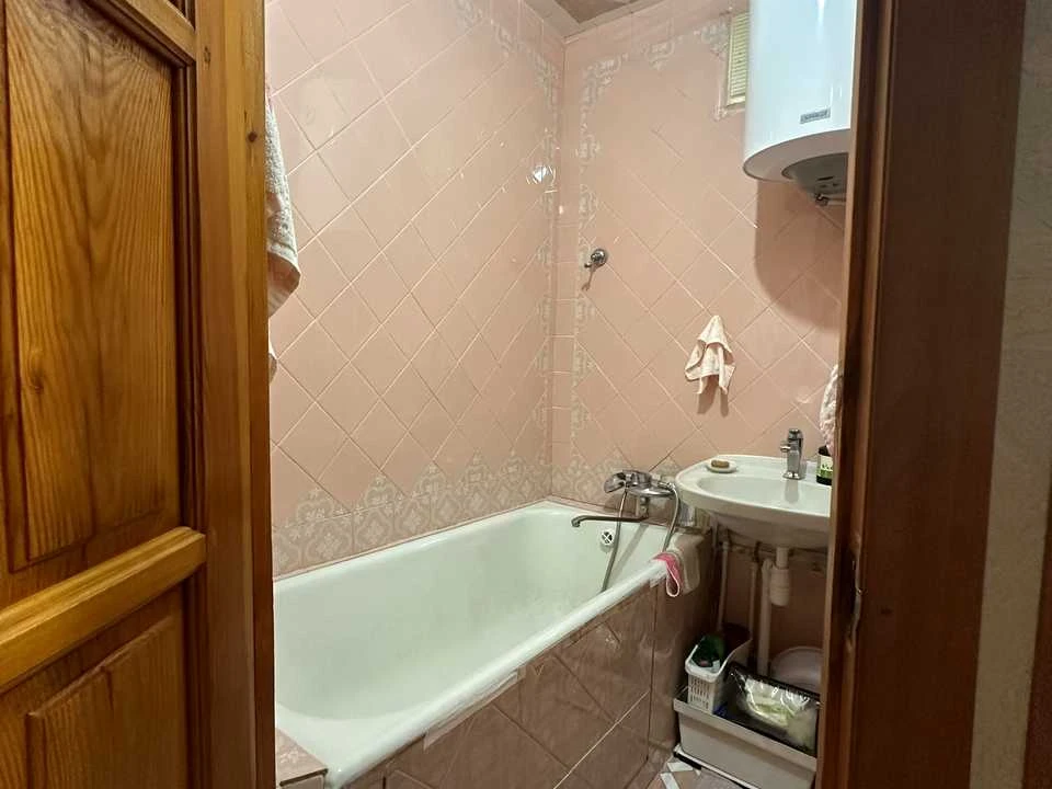 Apartment. Odesa, Prince Volodymyr Avenue