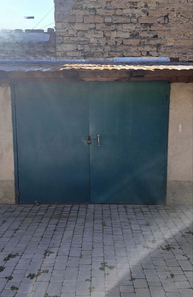 For Sale: 2-bedroom apartment in Moldovanci.