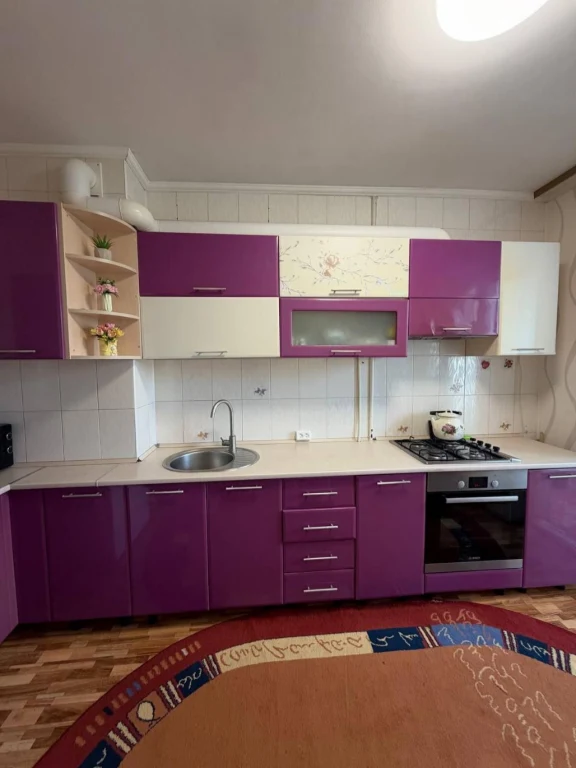 Продам 3к квартиру на Академіка Корольова!