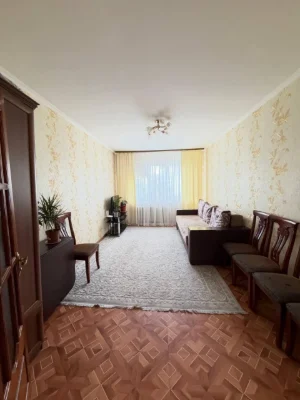 Продам 3к квартиру на Академіка Корольова!