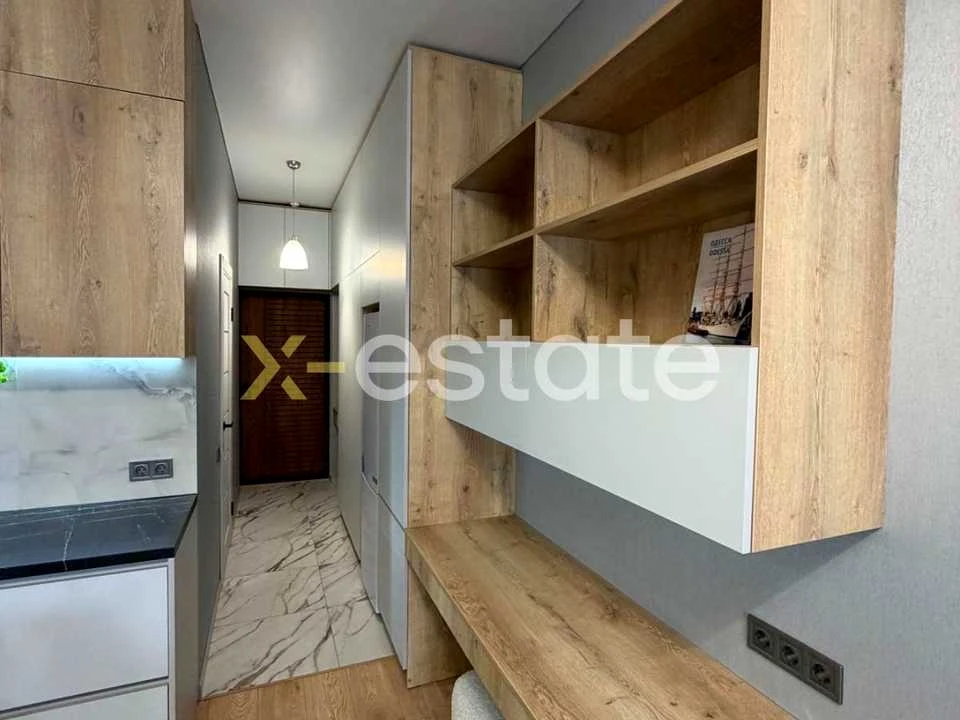 Apartment. Odessa, Fontanskaya Street