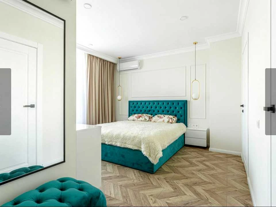 Apartment. Kyiv, Valery Lobanovsky Ave. (Chervonozoryany)
