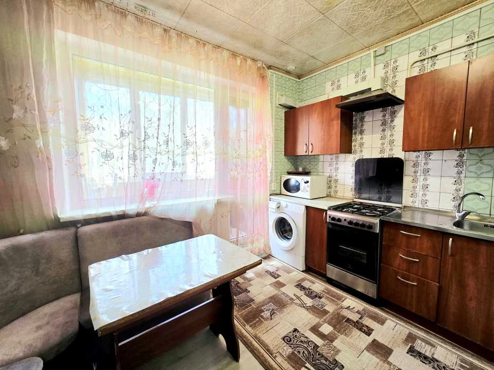 Квартира. Харків, Космічна вулиця