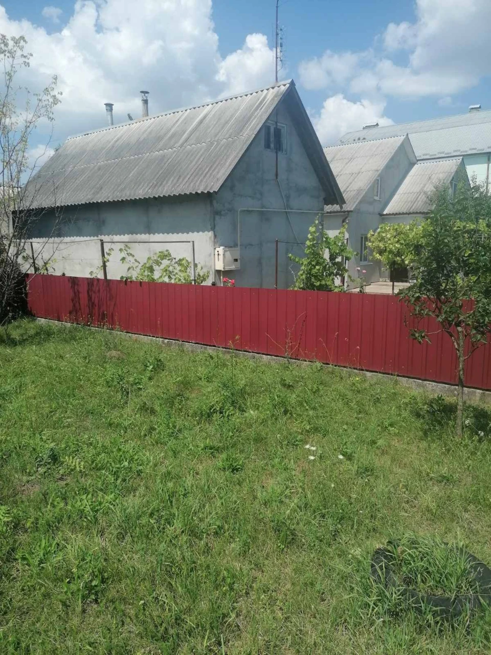 Продам земельну ділянку для будівництва житлового будинку