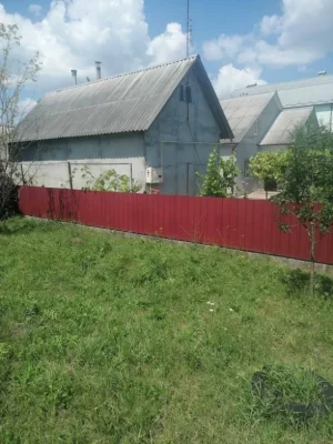 Продам земельну ділянку для будівництва житлового будинку