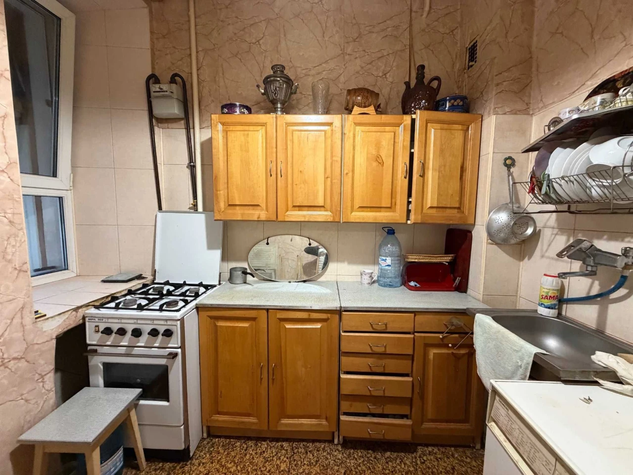 Продаж 2-кімнатної квартири 44 м² в будинку "сталінка" біля Політех та Французького бульвару