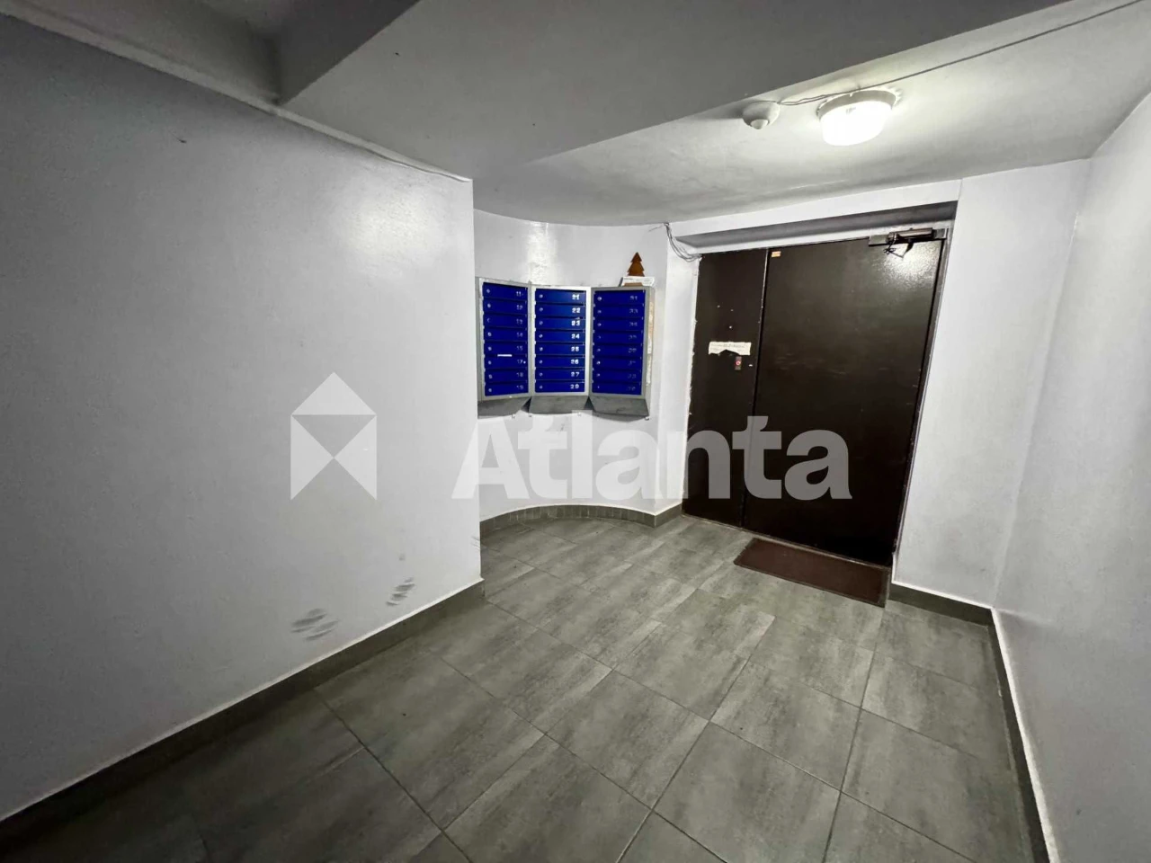 1-кімнатна 40,2 м², газ, цегляний будинок, меблі та техніка
