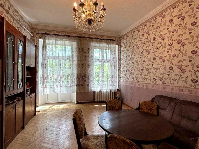 Apartment. Odesa, Prohorovskaya st.