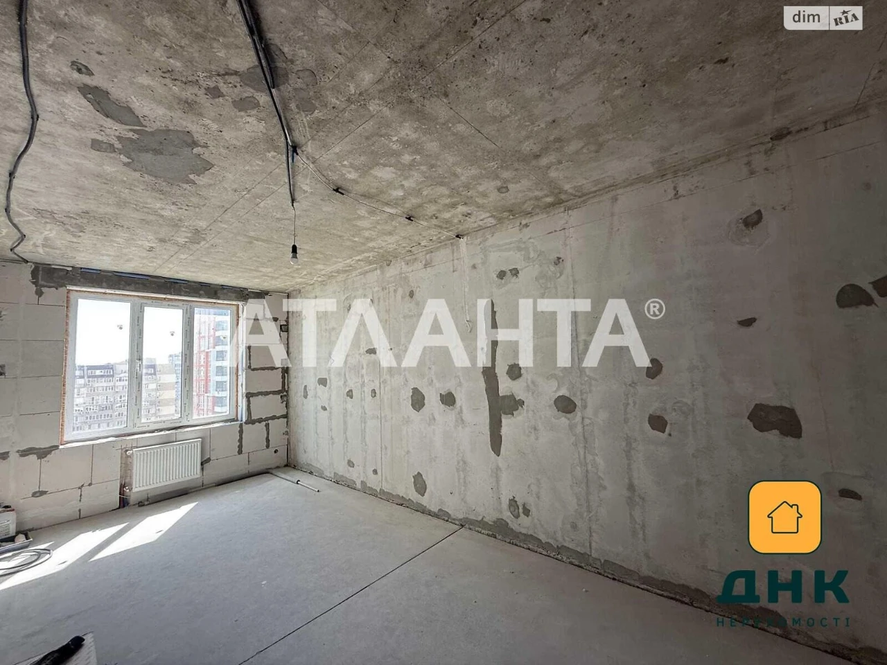 Продається Квартира в ЖК "Четыре Сезона"