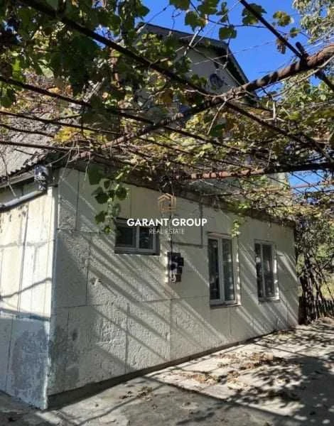Two-Story House in Good Living Condition with Individual