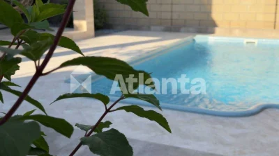 House renovated in the area of 12th Fontana