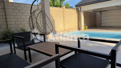 House renovated in the area of 12th Fontana