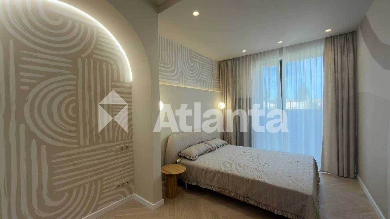 House renovated in the area of 12th Fontana