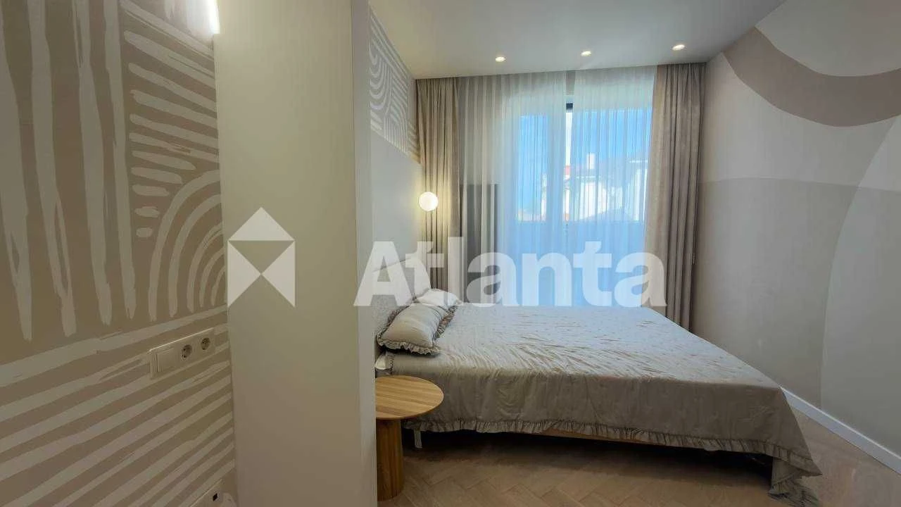 House renovated in the area of 12th Fontana