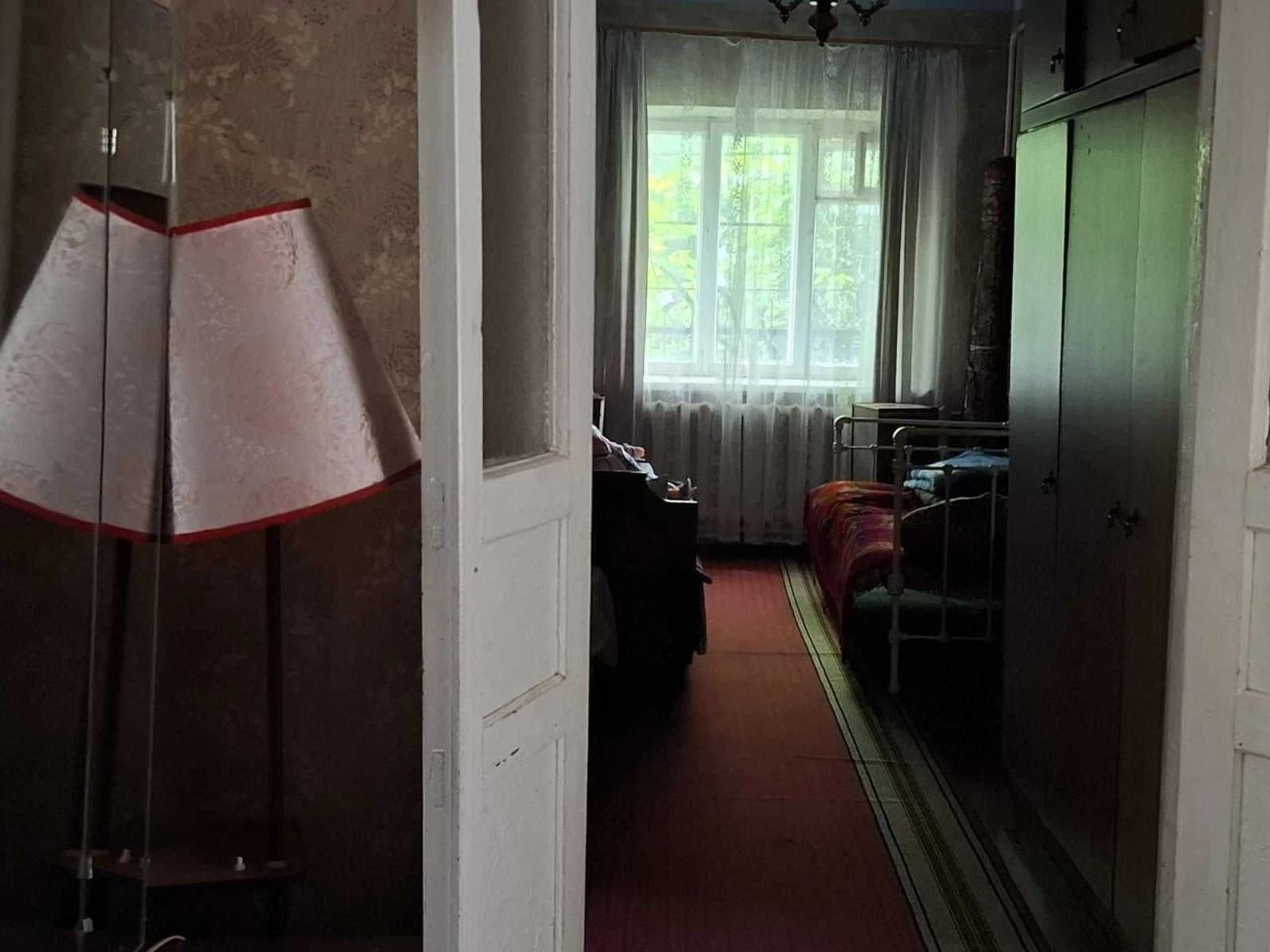 House 10,468 sq ft. 3 rooms in good condition. Lenseslyache. Chaygib