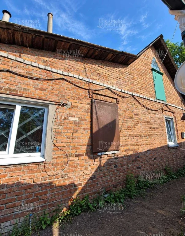 Two-room house, half of a house on the KhTZ