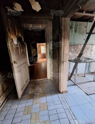 Two-room house, half of a house on the KhTZ
