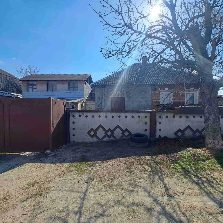For Sale - 1/2 House - 44 sq m, Kharkiv, Velika Daniilivka, Kvitucha Street.