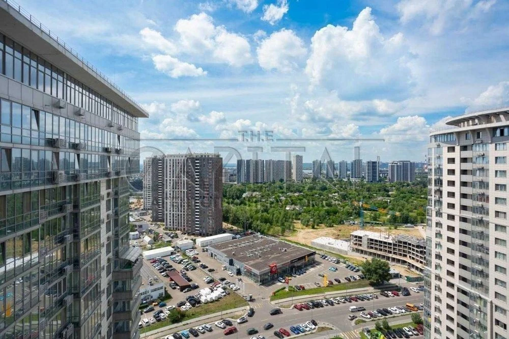 For sale / Apartment / 99 m2 / River Stone residential complex / Darnytskyi district
