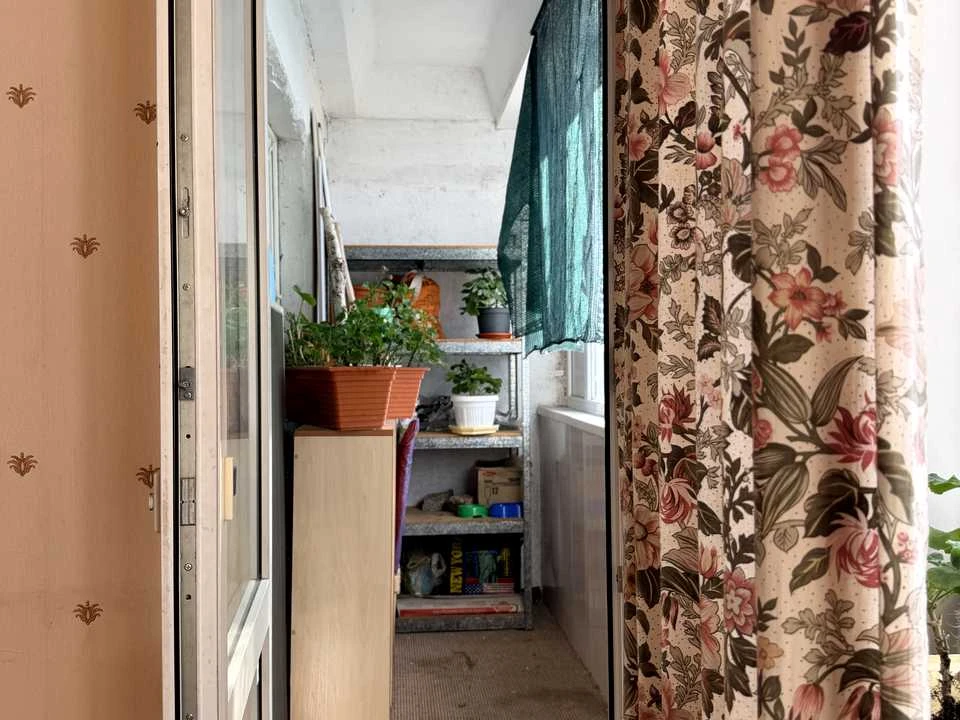 Apartment. Zaporizhzhia, Portovaya st.