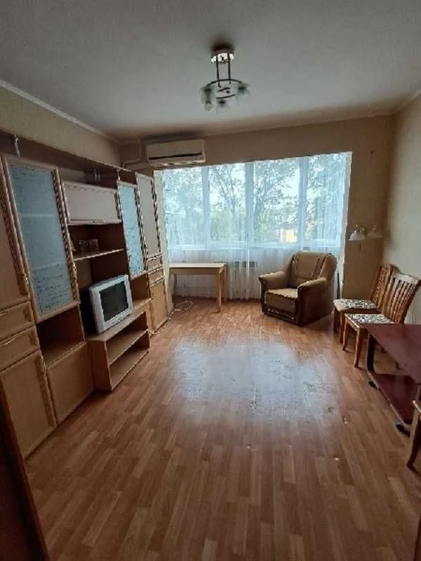 For sale, 4 rooms, Akademik Aleksandrov Street, Dneprovsko