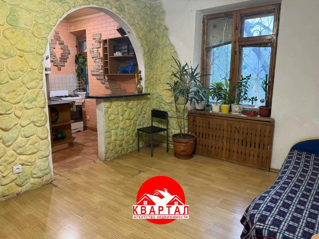 Продається 3-кімнатна квартира на Правобережжі, сталінська