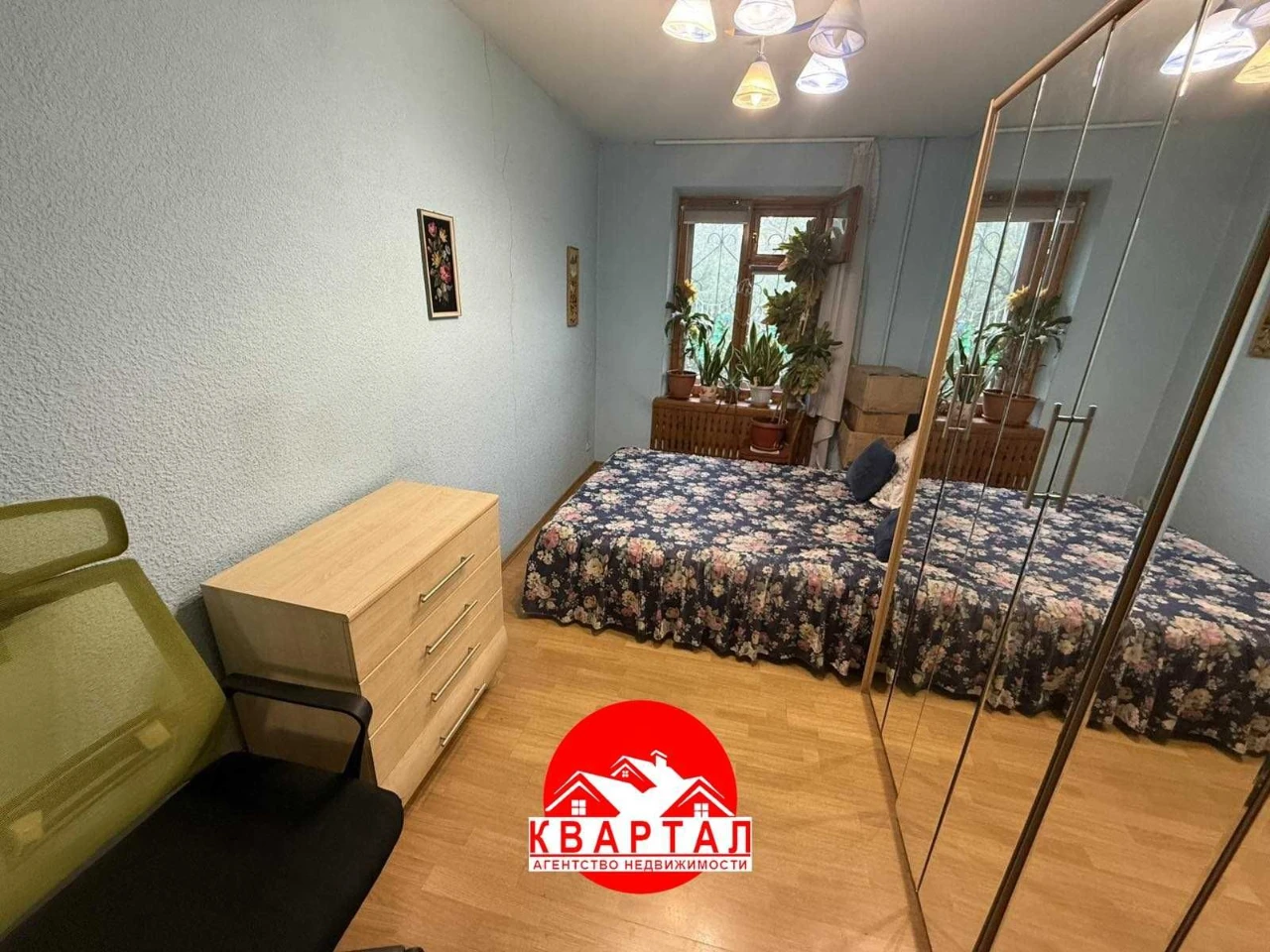 Продається 3-кімнатна квартира на Правобережжі, сталінська