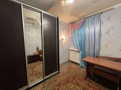 продаж 2кімнатної квартири в центрі міста
